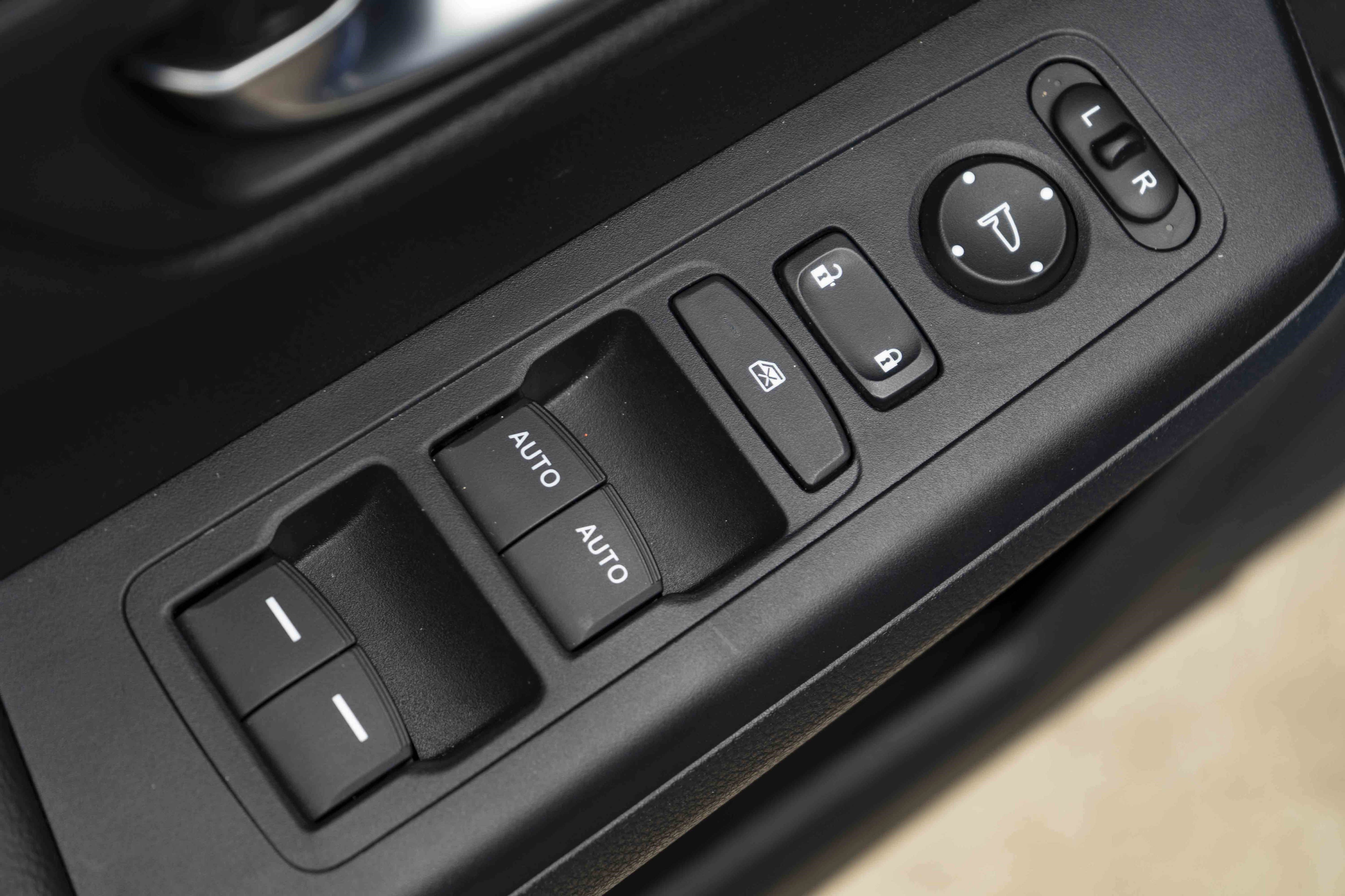 Used 2023 Honda CR-V Sport image 35