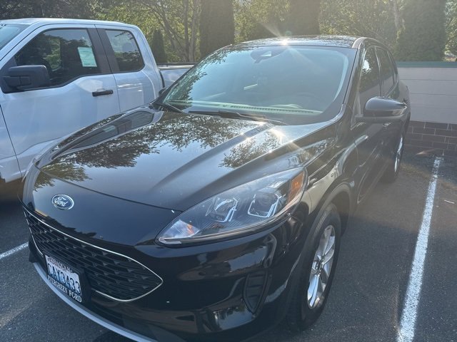 Used 2021 Ford Escape SE w/ Cold Weather Package