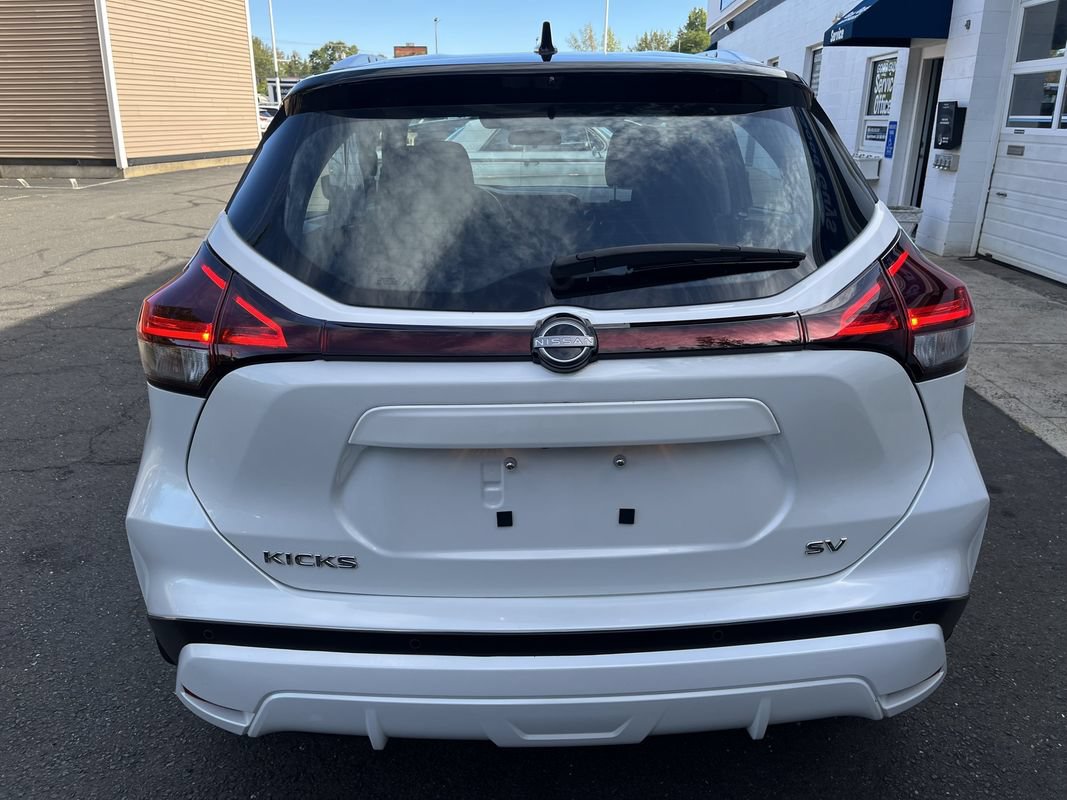 Used 2023 Nissan Kicks SV FWD image 20