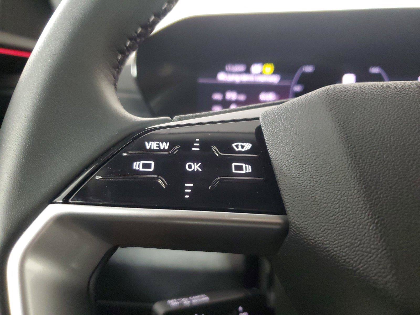 Used 2025 Audi Q5 Premium Plus AWD/4WD image 25