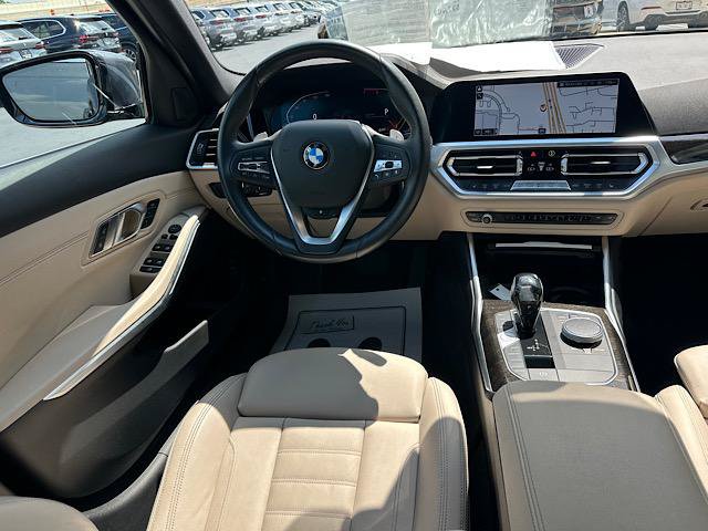 Used 2020 BMW 330i xDrive Sedan w/ Premium Package AWD/4WD image 22