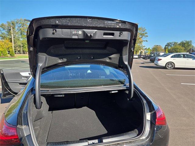 Used 2025 Mercedes-Benz CLA 250 4MATIC image 32