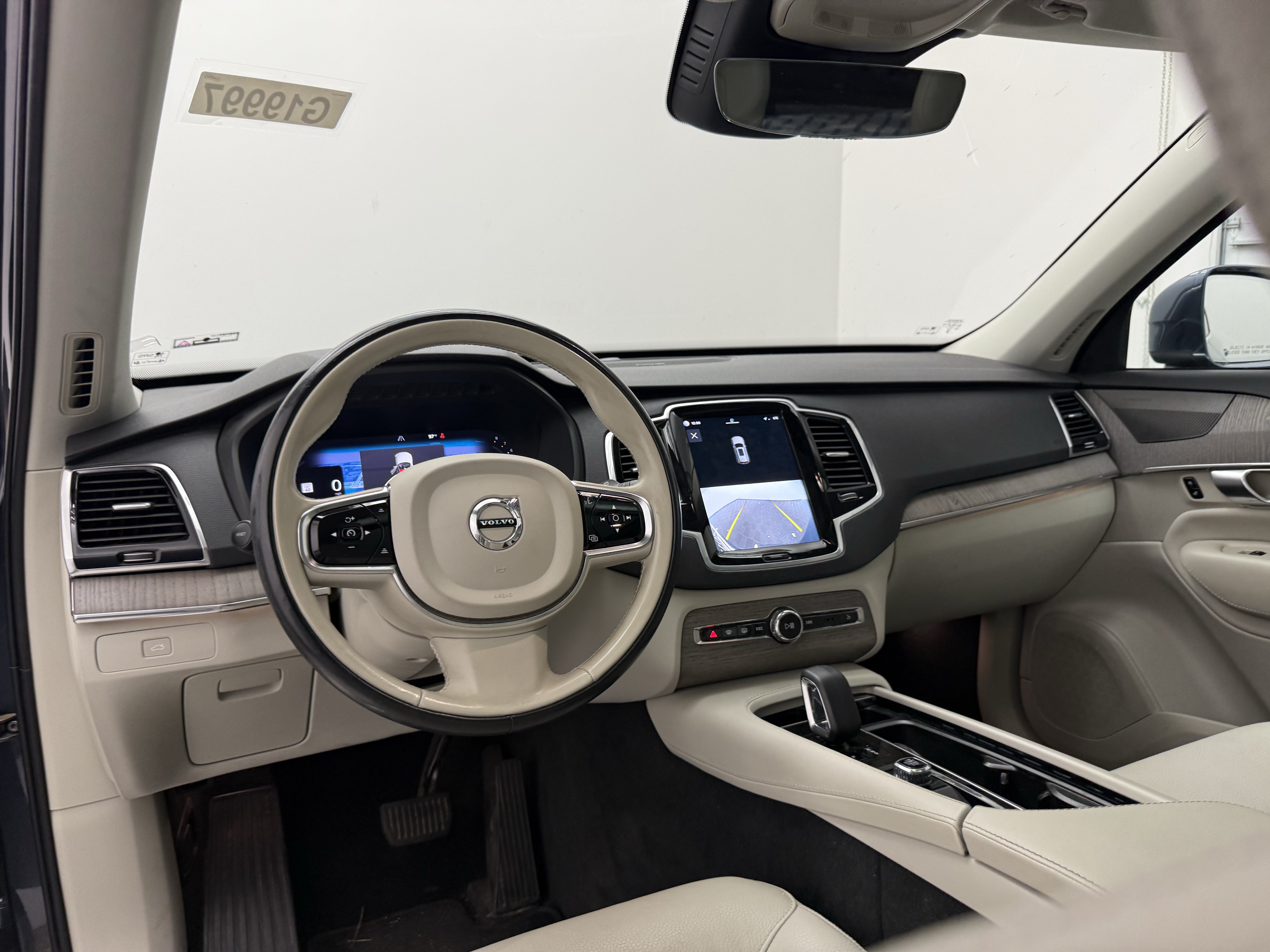 Certified 2023 Volvo XC90 B6 Plus w/ Protection Package Premier AWD/4WD image 22