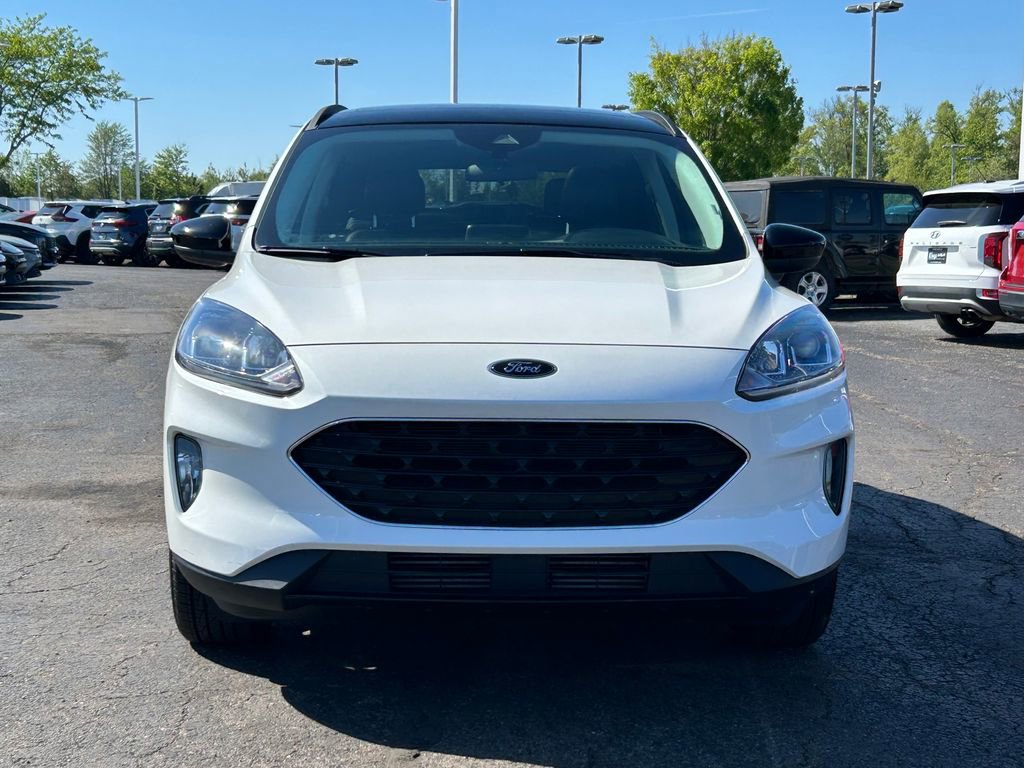 Used 2022 Ford Escape SEL w/ SEL Stealth AWD Package image 2