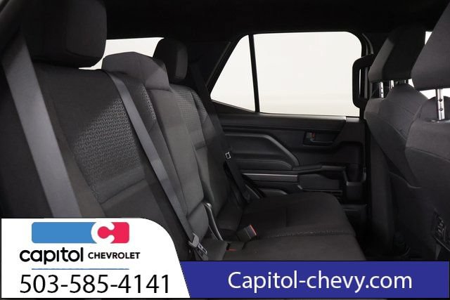 Used 2026 Toyota 4Runner SR5 AWD/4WD image 27