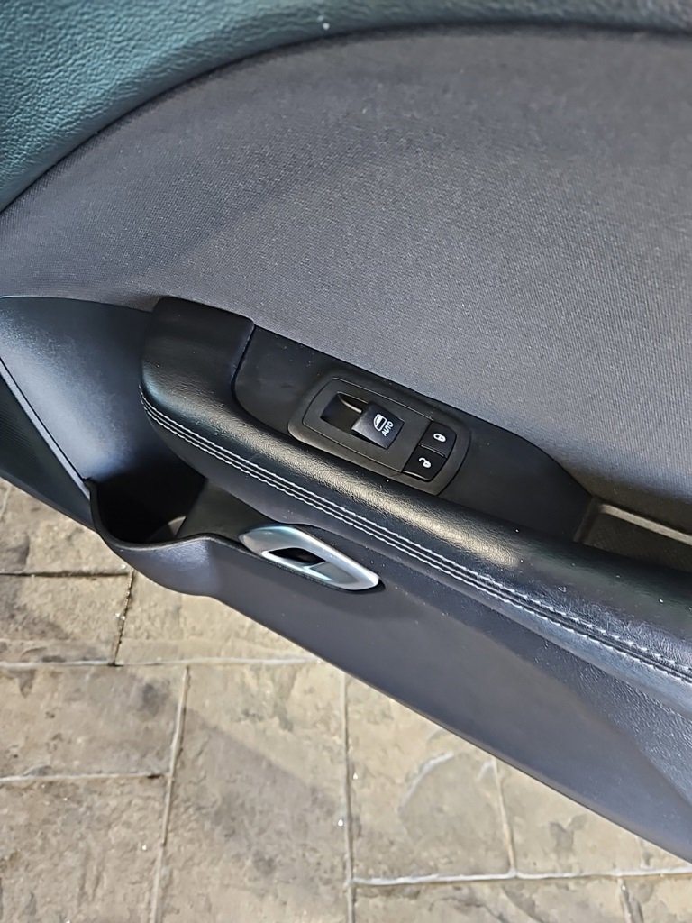 Used 2020 Dodge Challenger SXT w/ Blacktop Package image 12