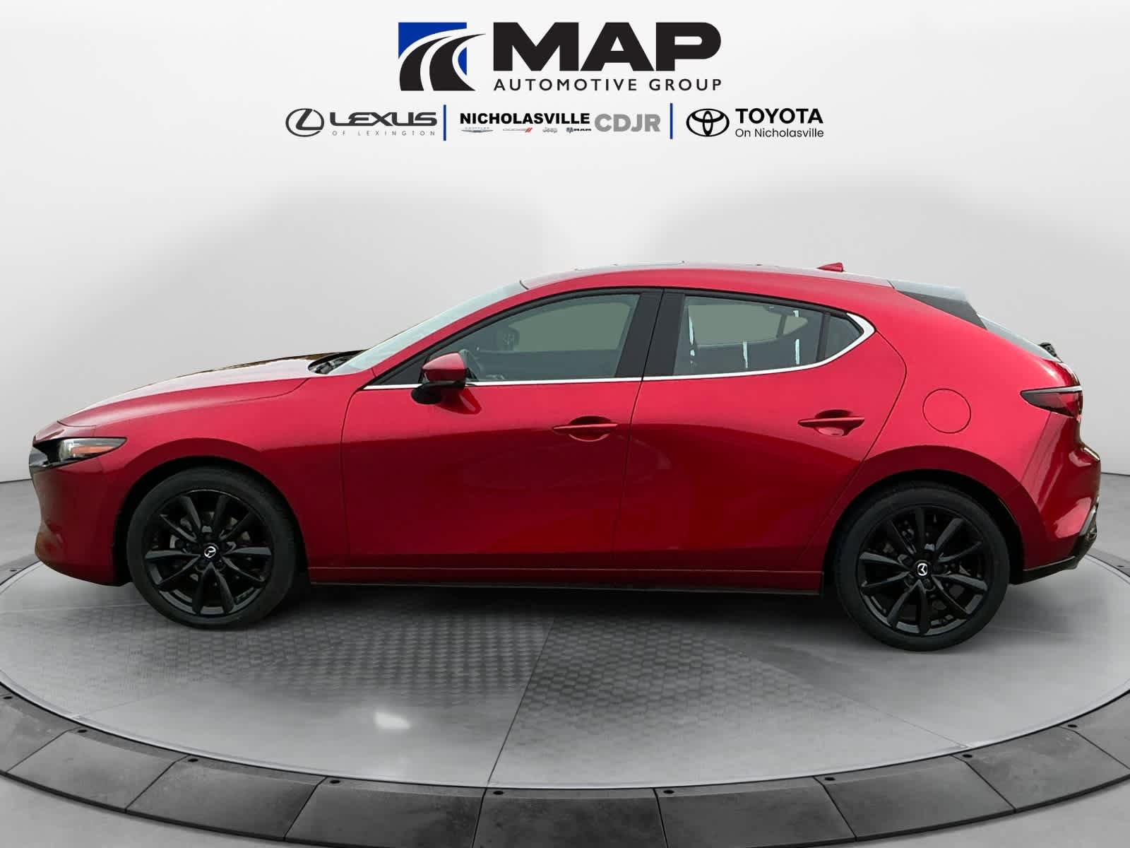 Used 2023 MAZDA MAZDA3 s AWD/4WD image 2