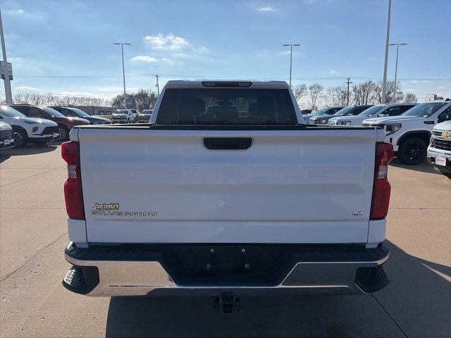 Used 2020 Chevrolet Silverado 1500 LT w/ Trailering Package image 4