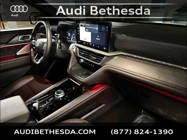 Used 2025 Ford Explorer Platinum w/ LUX Leather Package AWD/4WD image 11