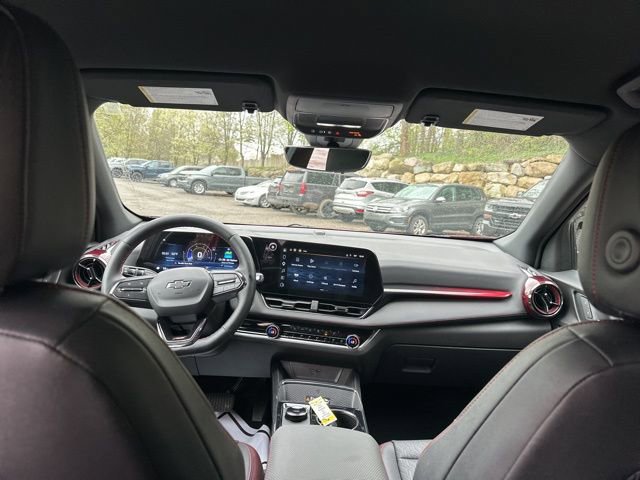 Used 2025 Chevrolet Equinox RS w/ Safety and Technology Package AWD/4WD image 27