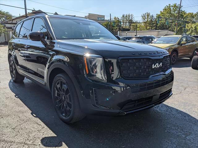 Used 2022 Kia Telluride EX w/ EX Premium Package image 6