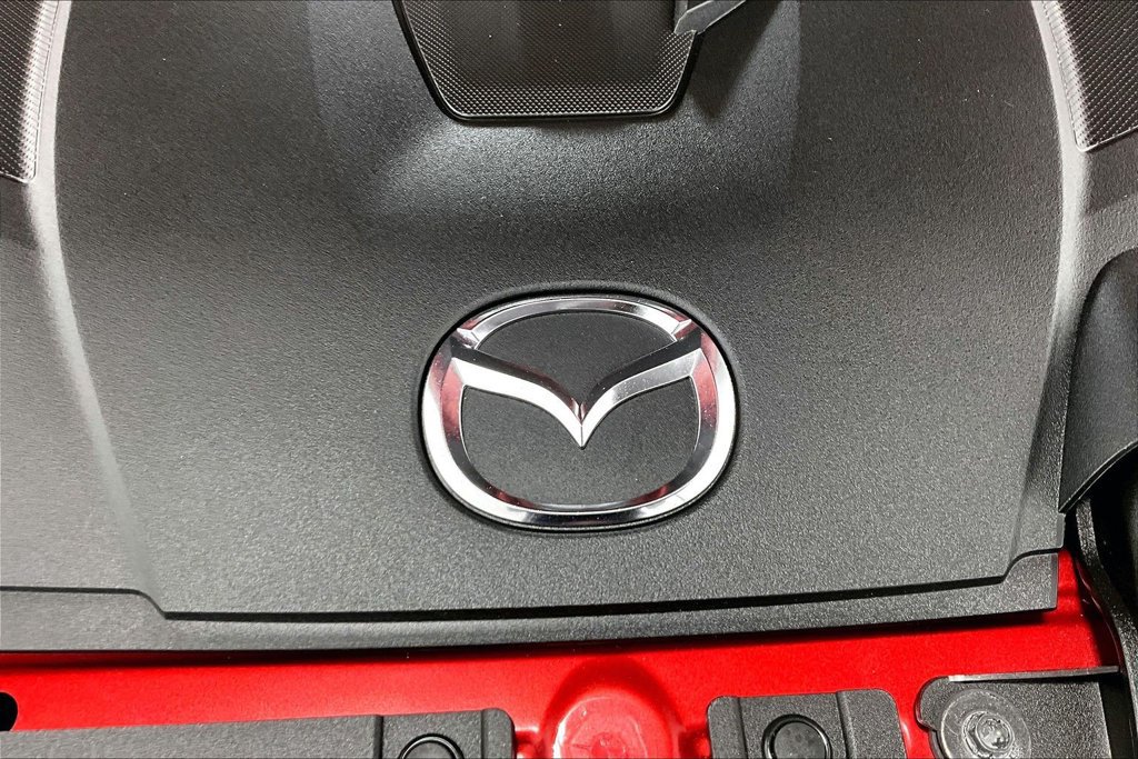 Used 2024 MAZDA CX-90 Plug-In Hybrid w/ Preferred AWD/4WD image 39