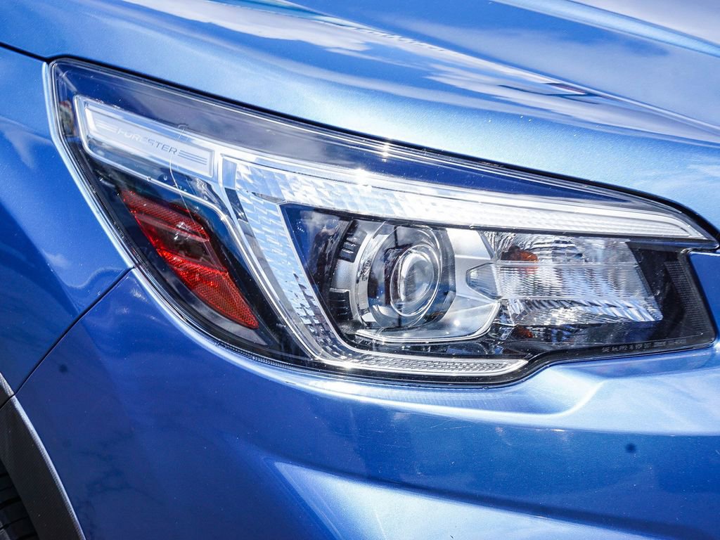 Used 2019 Subaru Forester Premium w/ All-Weather Package image 10