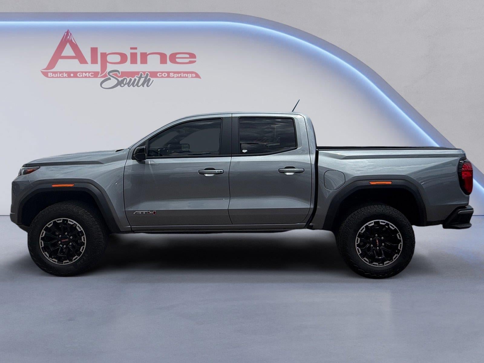 Used 2026 GMC Canyon AT4 AWD/4WD image 2