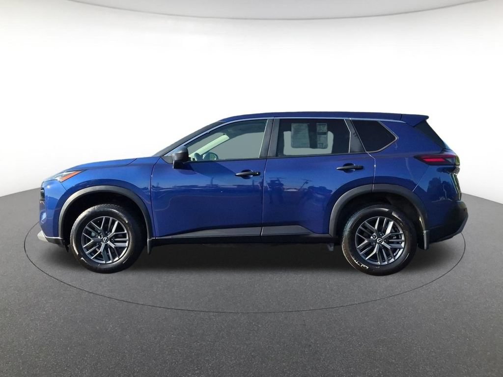 Used 2022 Nissan Rogue S FWD image 8