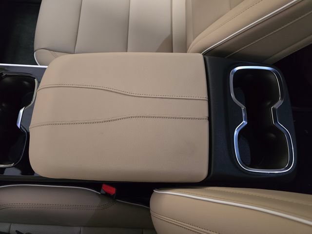 New 2027 Buick Enclave Preferred w/ Power Package AWD/4WD image 21