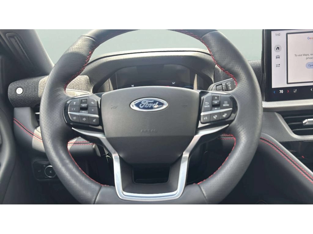 Used 2025 Ford Explorer ST-Line w/ Premium Package AWD/4WD image 17