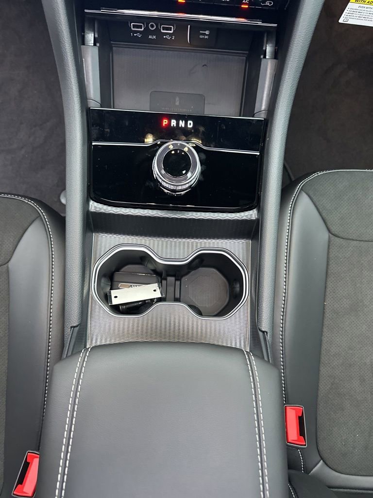 New 2025 Jeep Grand Cherokee Altitude AWD/4WD image 29