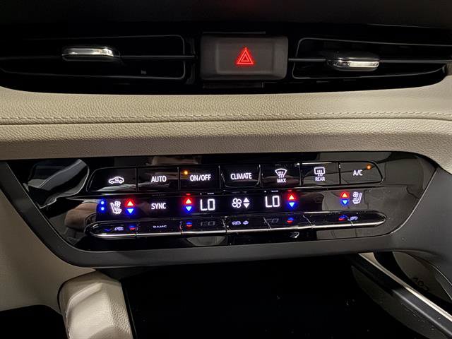 Certified 2023 Buick Envision Avenir AWD/4WD image 11