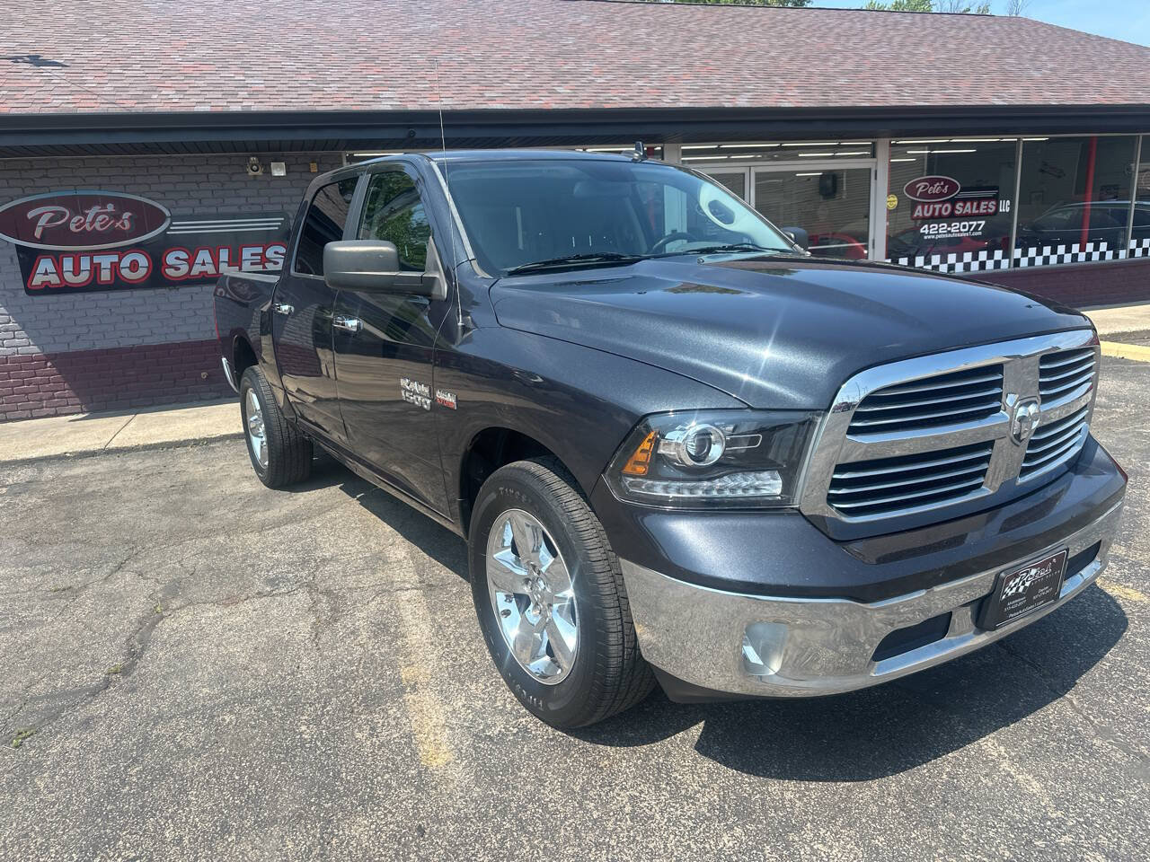 Used 2015 RAM 1500 Big Horn AWD/4WD image 2