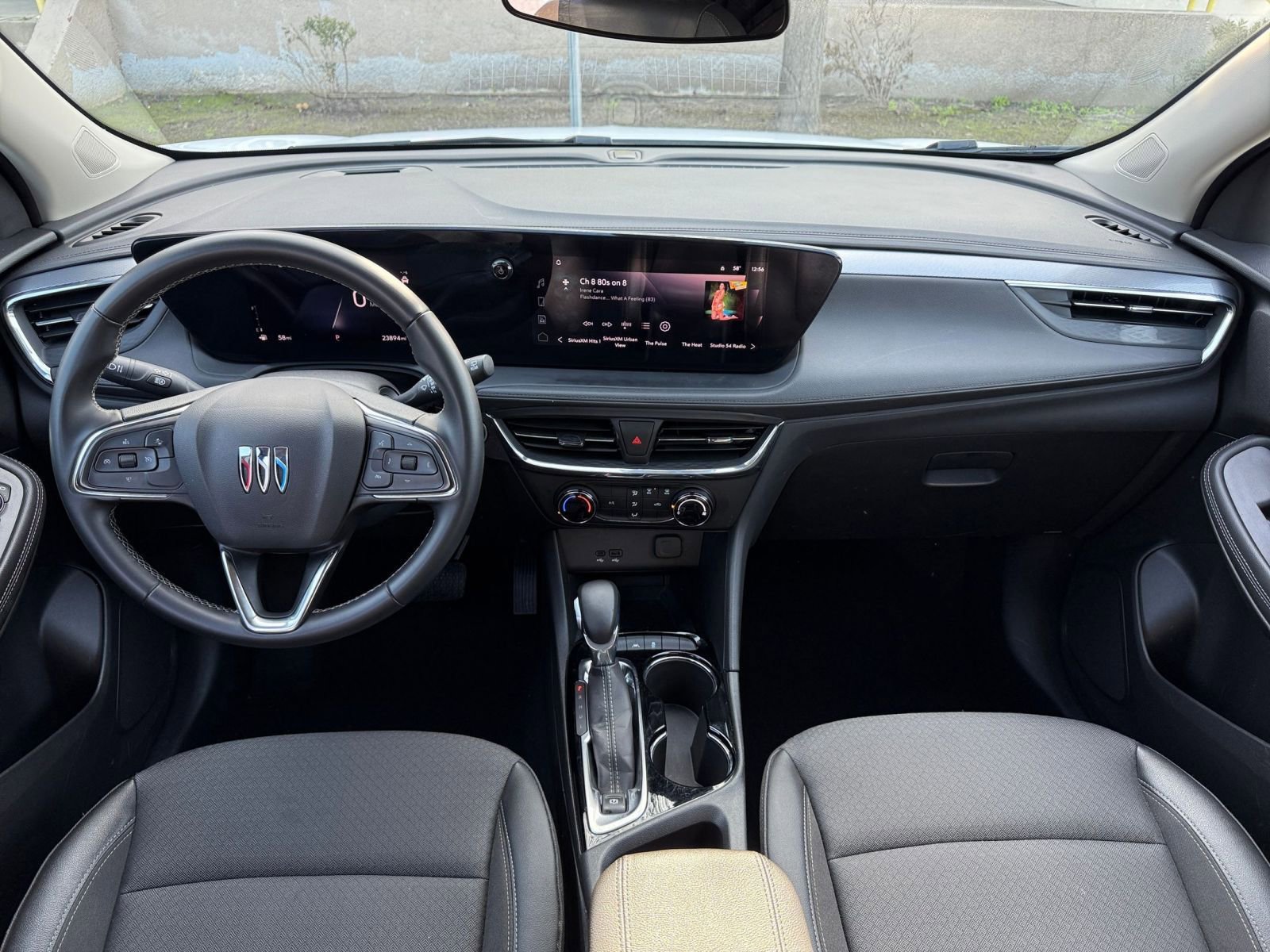 Used 2025 Buick Encore GX Preferred image 35