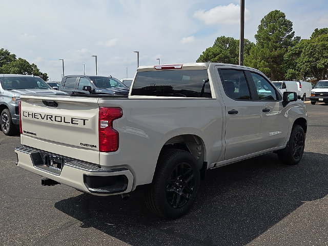 New 2026 Chevrolet Silverado 1500 Custom w/ LPO, Dark Essentials Package RWD image 4