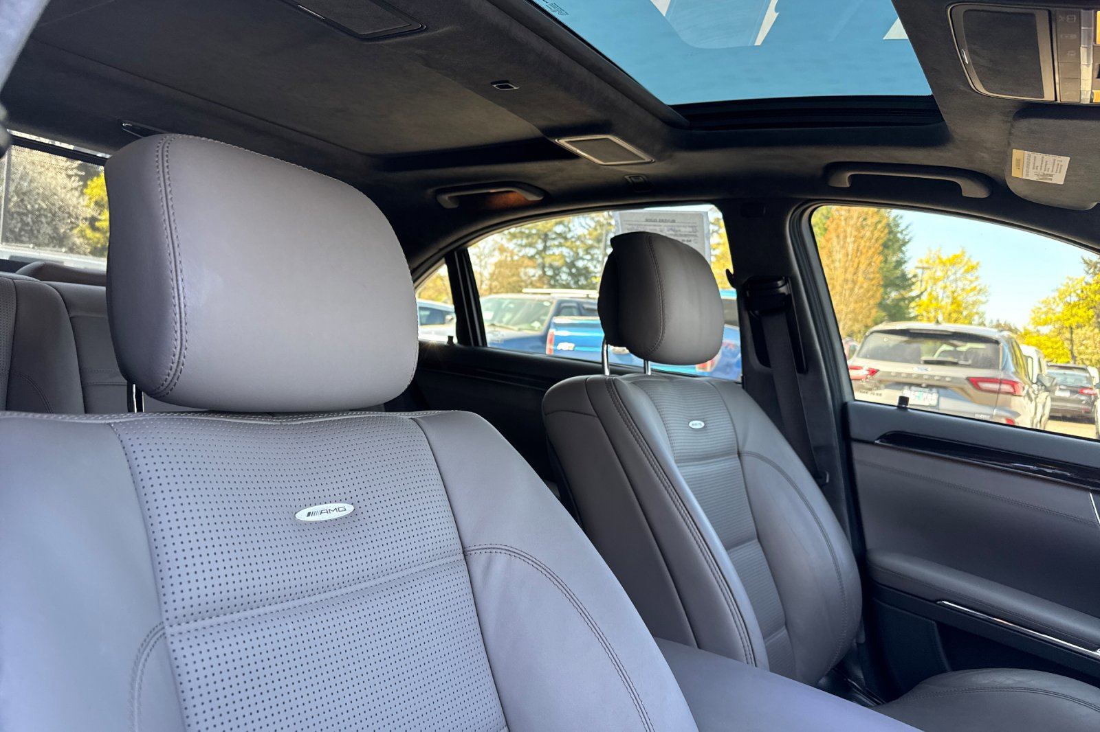 Used 2011 Mercedes-Benz S 63 AMG image 16