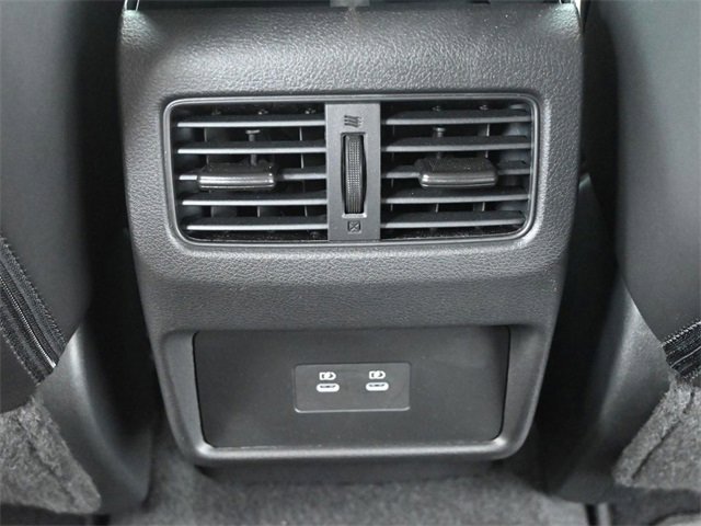 Used 2024 Nissan Rogue SV w/ SV Premium Package image 28