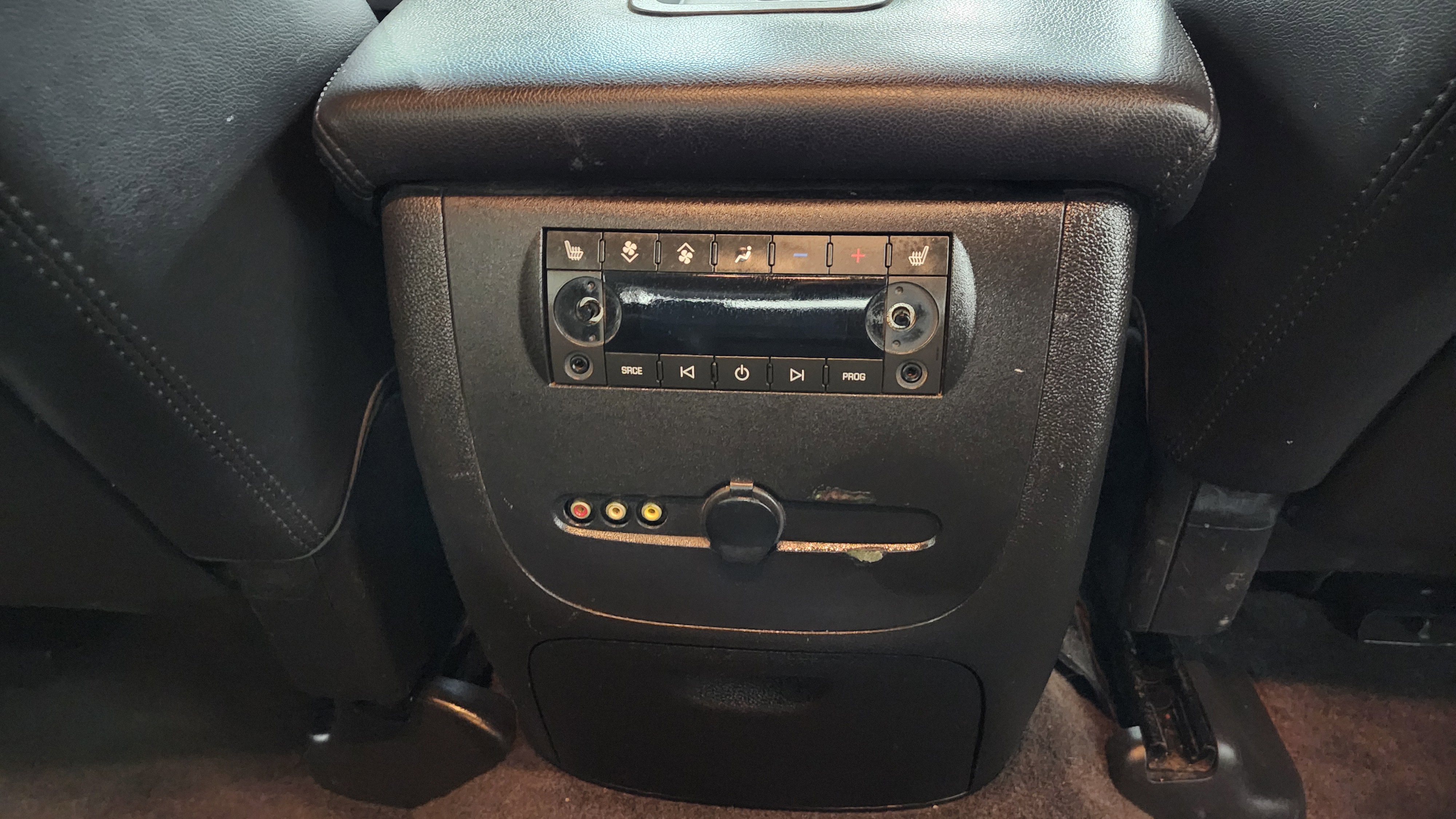 Used 2014 Chevrolet Tahoe LT image 24