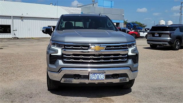 New 2026 Chevrolet Silverado 1500 LTZ w/ LTZ Premium Texas Edition image 3