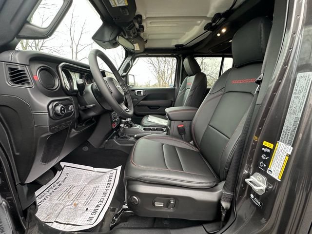 New 2026 Jeep Gladiator Rubicon w/ Steel Power Dome Hood Package AWD/4WD image 22