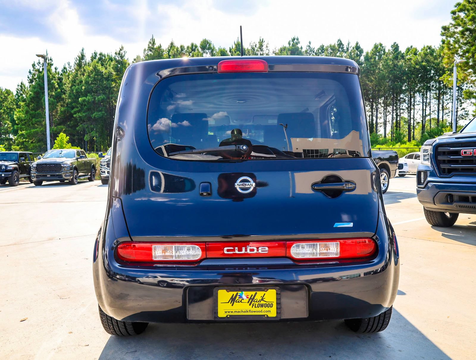 Used 2014 Nissan Cube 1.8 SL w/ SL Preferred Package FWD image 5