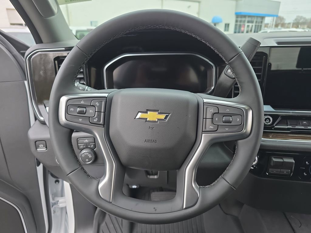 New 2026 Chevrolet Silverado 1500 LT w/ Z71 Off-Road Package image 17