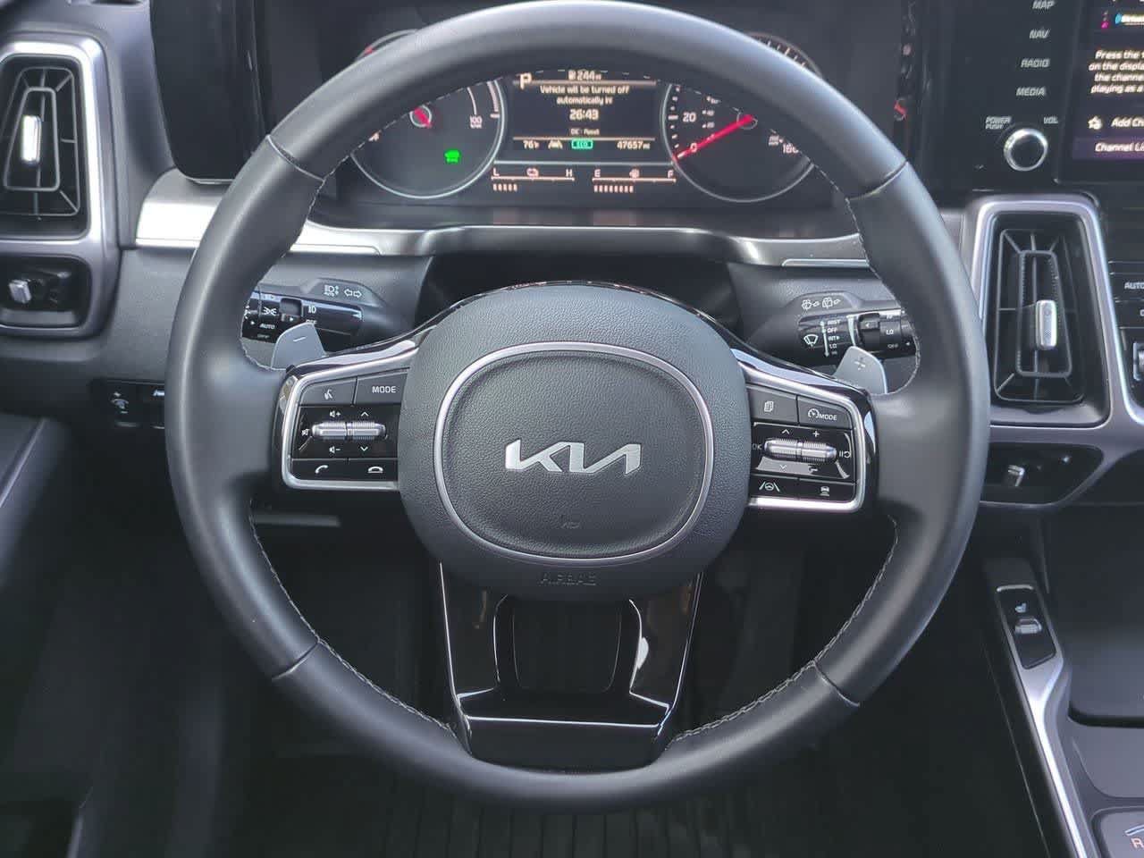Used 2023 Kia Sorento EX AWD/4WD image 23