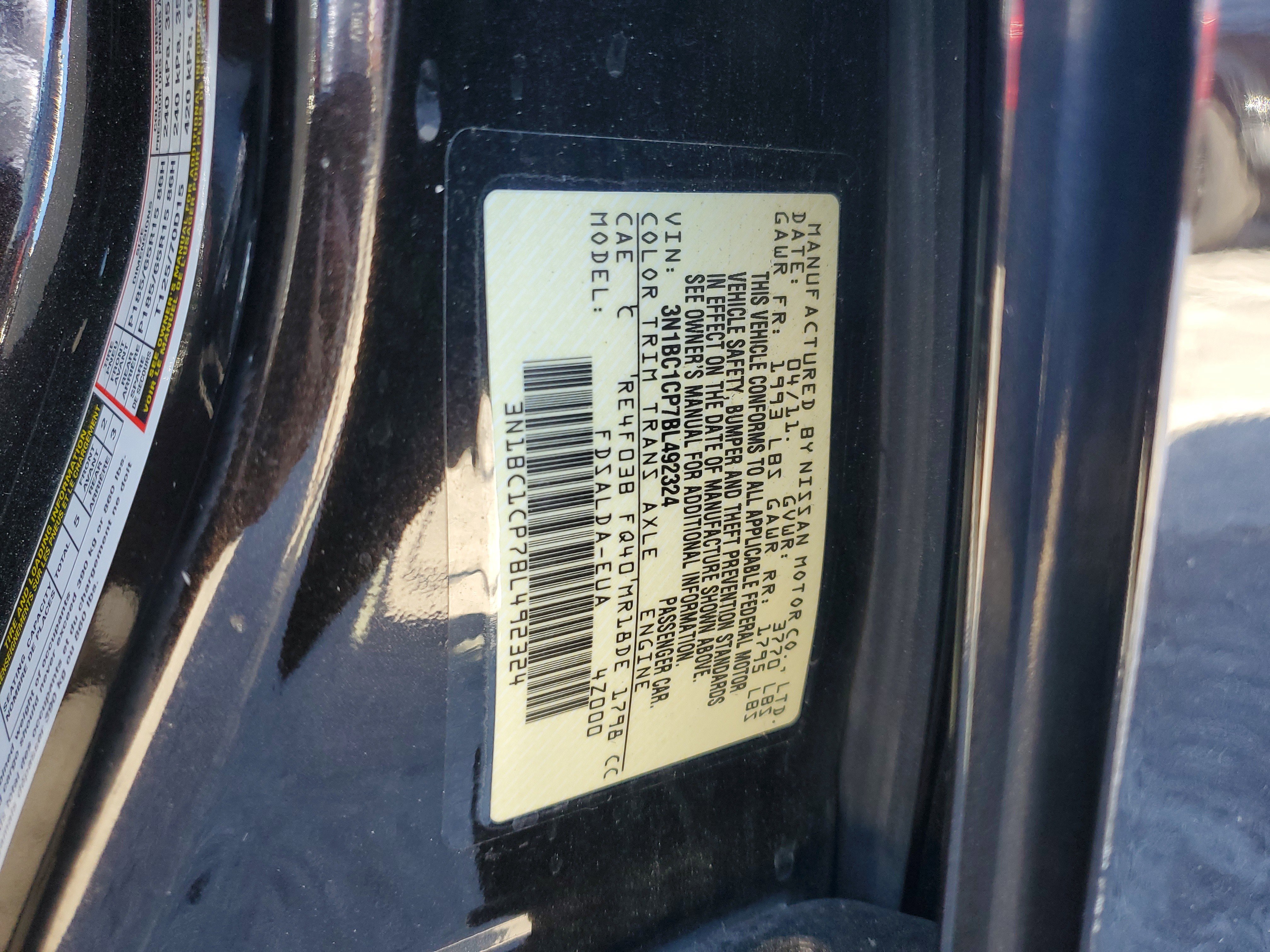 Used 2011 Nissan Versa 1.8 S w/ Plus Pkg image 23