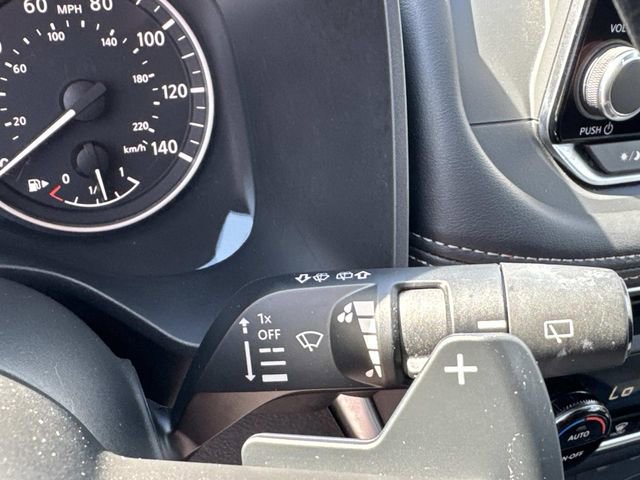 Used 2023 Nissan Rogue SV FWD image 19