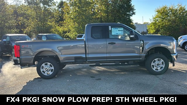 New 2026 Ford F350 XLT image 28