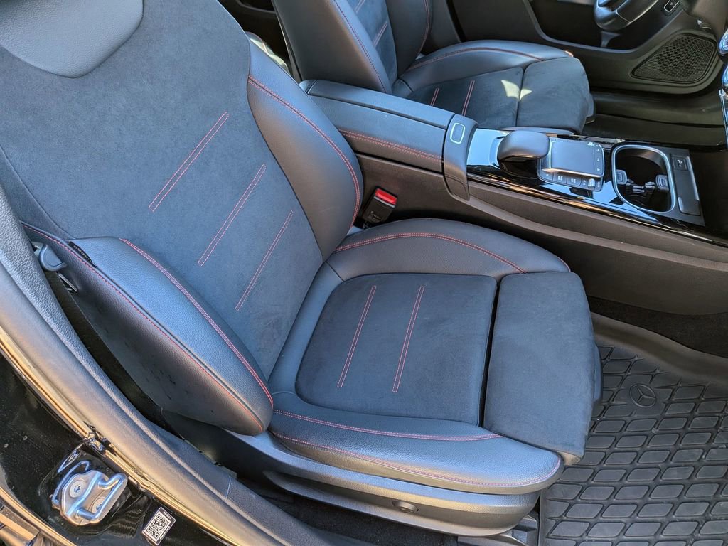 Used 2022 Mercedes-Benz A 220 4MATIC image 29