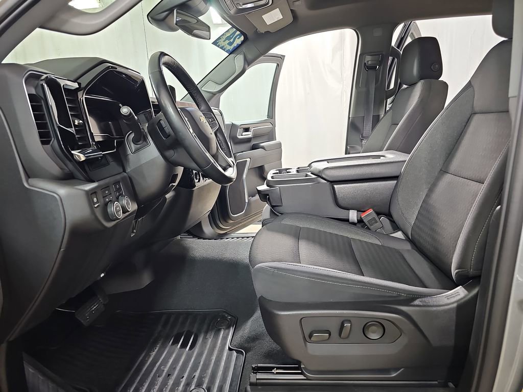 Certified 2024 Chevrolet Silverado 1500 LT image 18