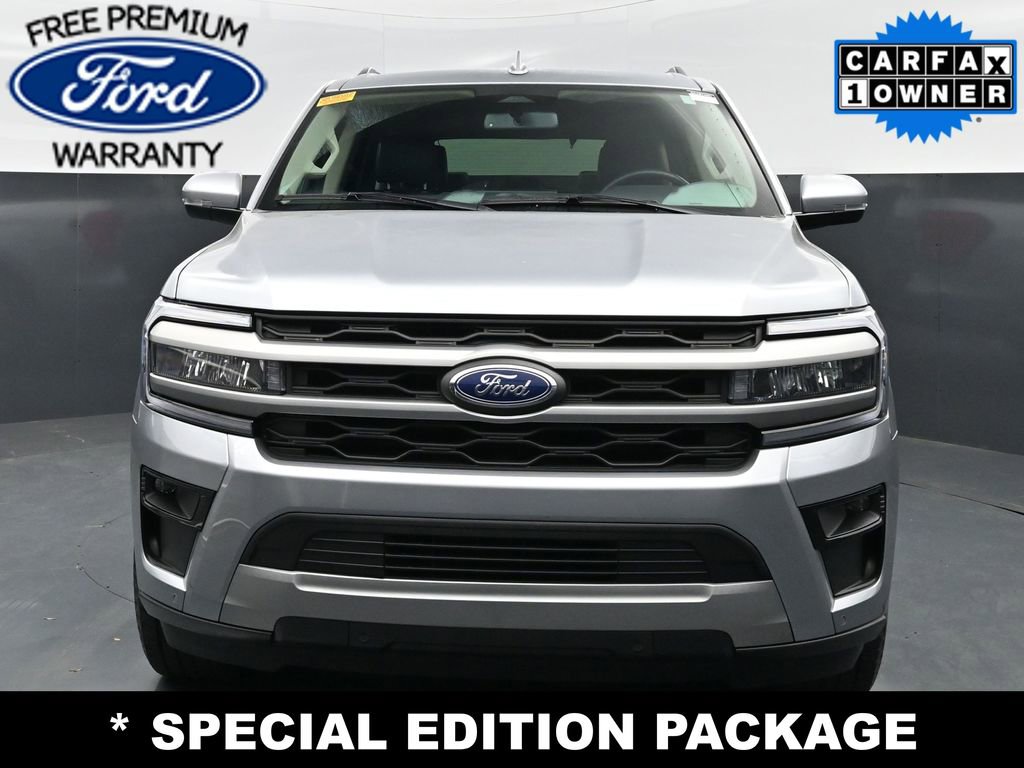 Used 2024 Ford Expedition XLT image 4