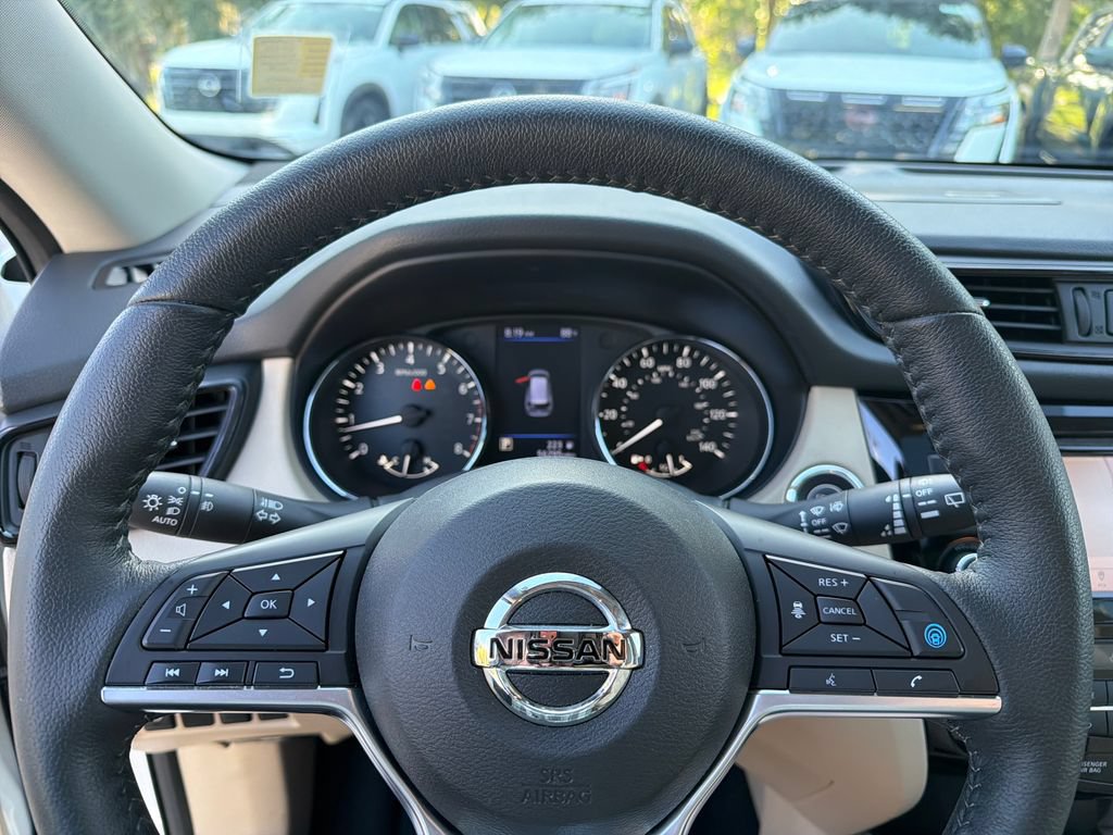 Used 2020 Nissan Rogue SL w/ Premium Package FWD image 22
