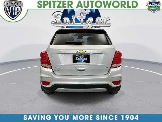 Used 2018 Chevrolet Trax LT w/ LT Convenience Package FWD image 9