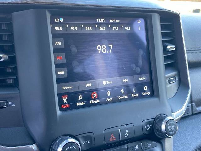 Used 2020 RAM 3500 Laramie AWD/4WD image 9