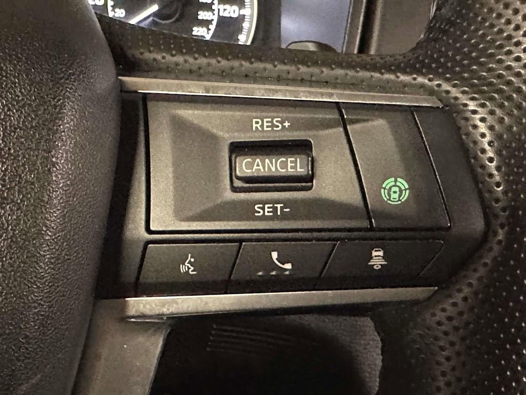 Used 2024 Mitsubishi Outlander SE image 24