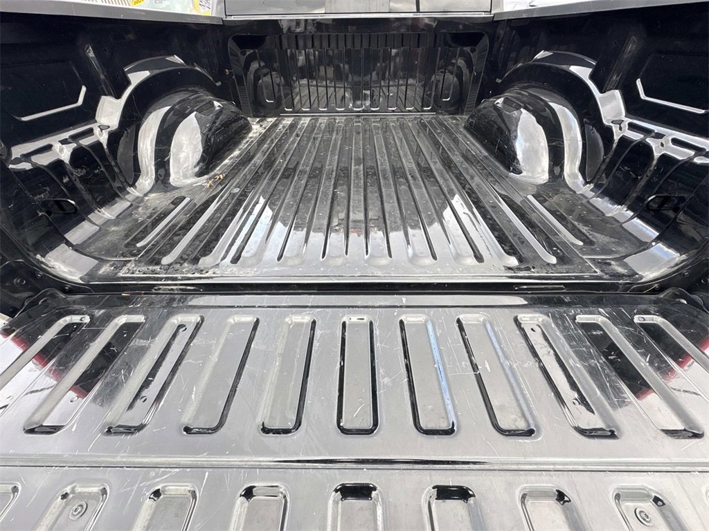 Used 2021 RAM 1500 Big Horn image 19