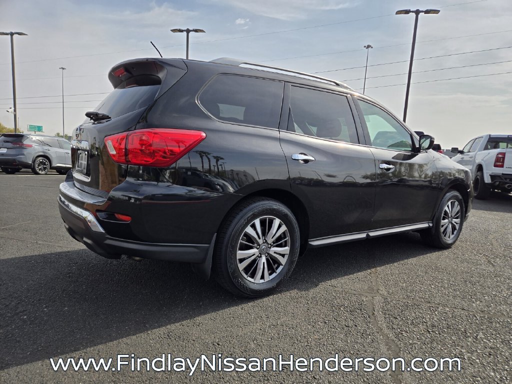 Used 2018 Nissan Pathfinder S FWD image 6