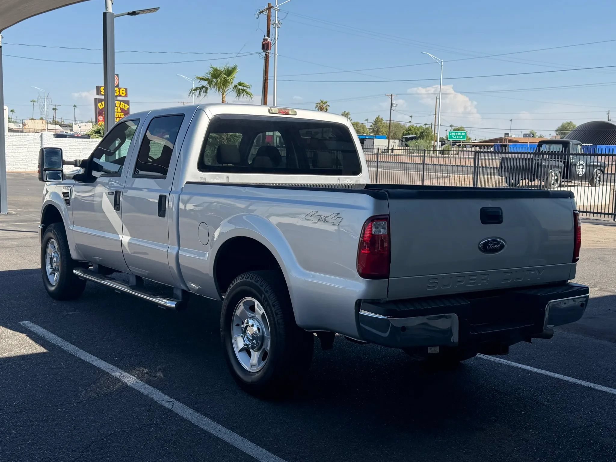 Used 2010 Ford F250 XL AWD/4WD image 5