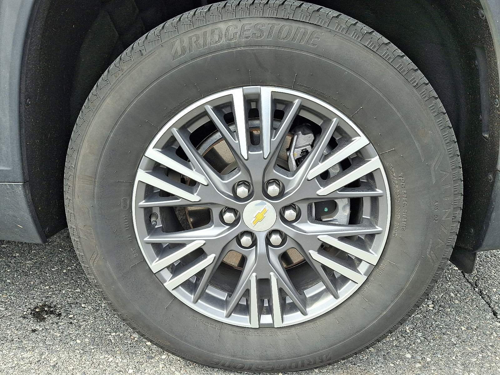 Certified 2025 Chevrolet Traverse LT image 9