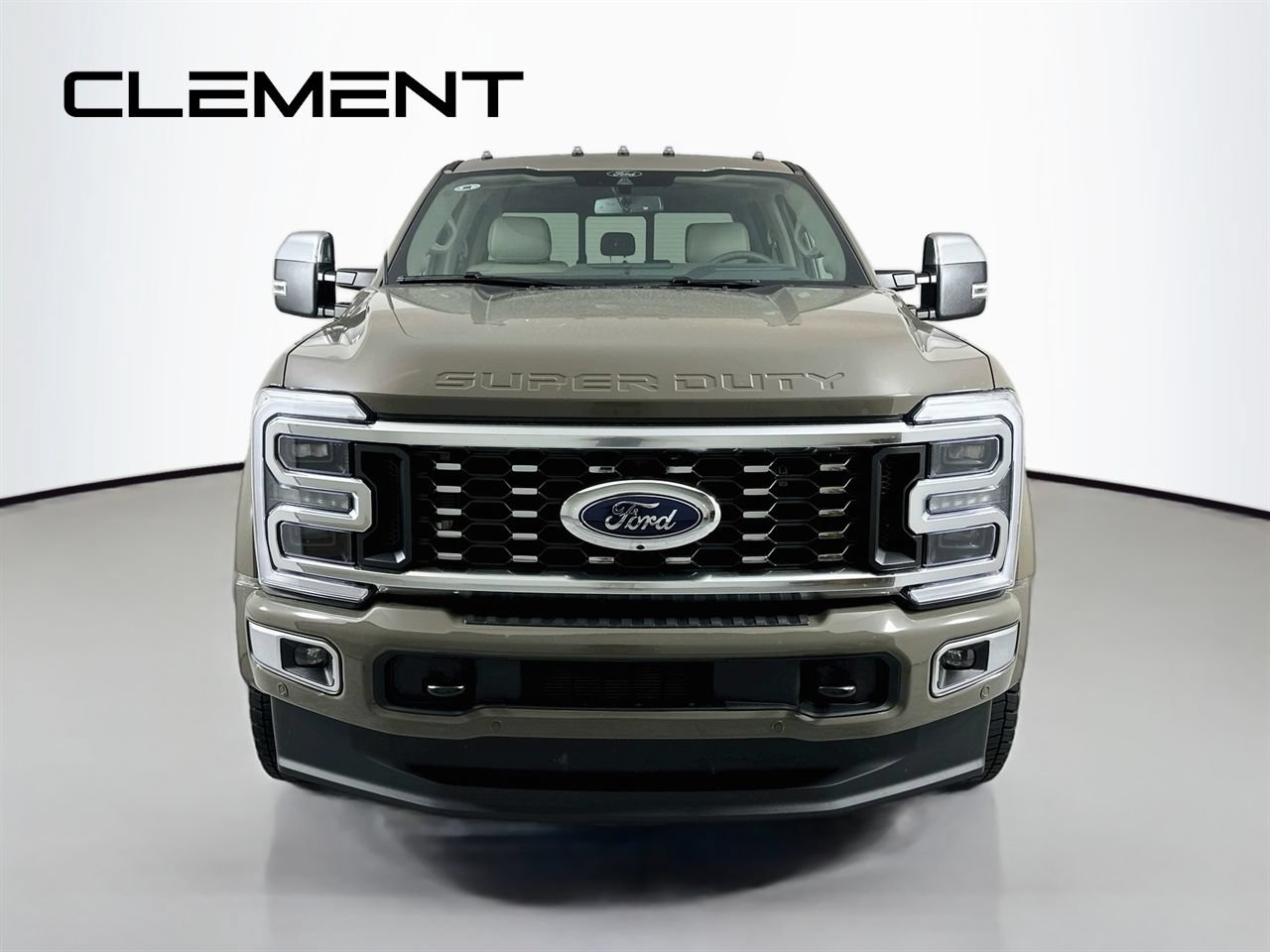 Used 2026 Ford F450 Platinum w/ Platinum Plus Package AWD/4WD image 3