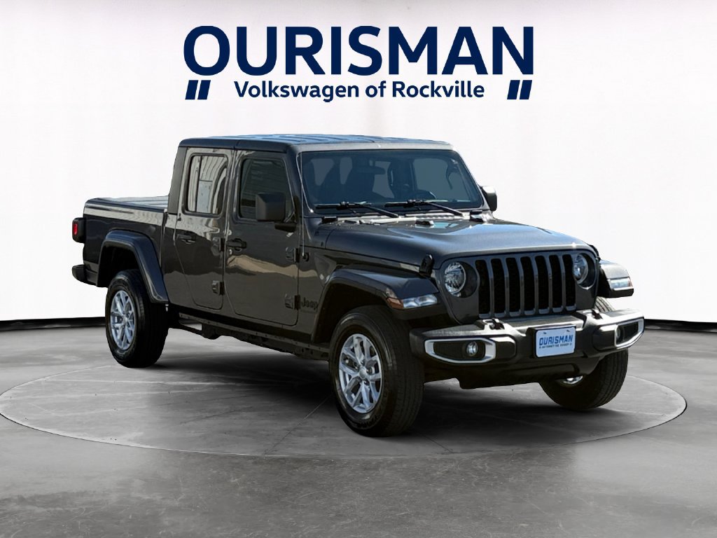 Used 2023 Jeep Gladiator Sport AWD/4WD image 1